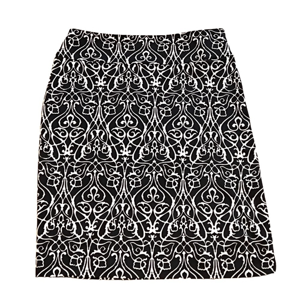 Tahari Fitted Stretch Knee Length Pencil Skirt Black White Size 2 High Rise